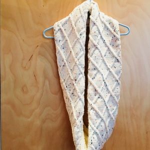 NWOT - Warm and Soft Infinity Scarf - off white